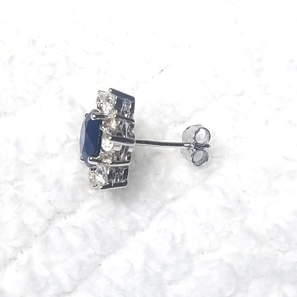 📌SOLD📌 LAB CR. BLUE & WHITE SAPPHIRES EARRINGS - Picture 7 of 8
